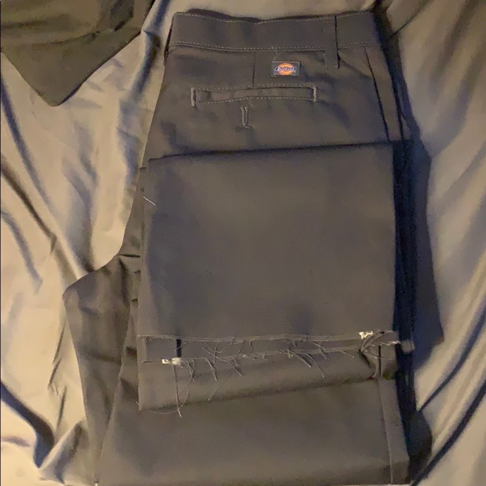 Women’s Dickies Pants. Size 12. Unhemmed.